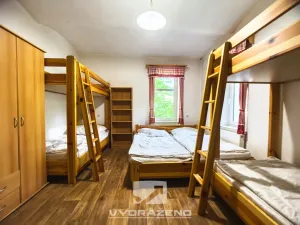 Prodej ubytování, Dolní Dvůr, 149 m2