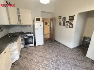 Pronájem bytu 2+1, Karlovy Vary, nábřeží Jana Palacha, 69 m2