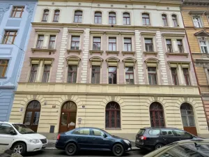 Pronájem bytu 2+kk, Praha - Smíchov, Grafická, 45 m2