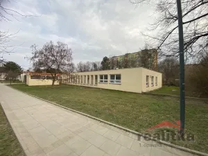 Pronájem ordinace, Opava - Kateřinky, Válečkova, 80 m2