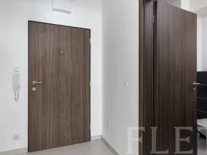 Pronájem bytu 1+kk, Praha - Stodůlky, náměstí Junkových, 32 m2