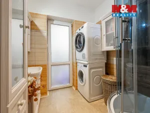 Pronájem bytu 3+kk, Praha - Libeň, Sokolovská, 61 m2
