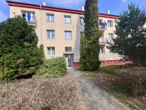 Pronájem bytu 1+kk, Praha - Kbely, Luštěnická, 25 m2