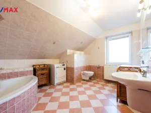 Prodej rodinného domu, Bedihošť, L. Svobody, 209 m2