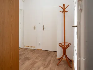 Pronájem bytu 2+kk, Praha - Dejvice, České družiny, 43 m2