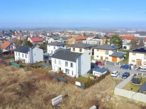 Pronájem rodinného domu, Horoměřice, Karla IV., 94 m2