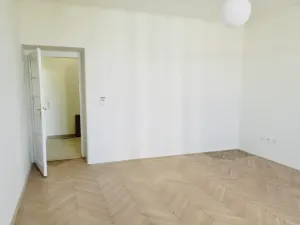 Pronájem bytu 2+kk, Praha - Žižkov, Fibichova, 60 m2