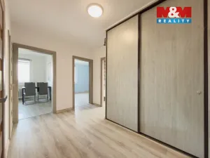 Prodej bytu 3+1, Karviná - Hranice, Čsl. armády, 65 m2