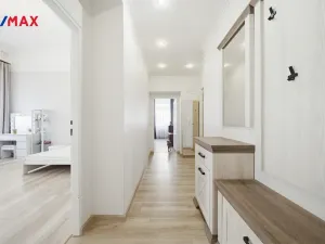 Prodej bytu 2+1, Karlovy Vary, Koptova, 78 m2