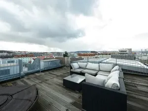 Pronájem bytu 4+kk, Praha - Holešovice, Komunardů, 200 m2