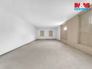 Prodej rodinného domu, Chomutice, 260 m2