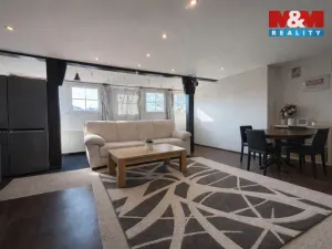 Prodej obchodního prostoru, Teplice, Libušina, 760 m2