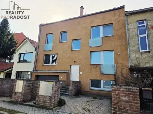 Pronájem bytu 1+kk, Brno, Rajhradská, 24 m2