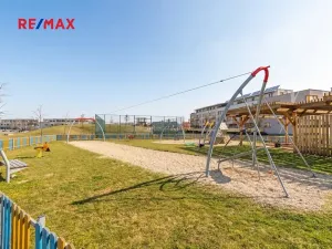 Prodej bytu 2+kk, Praha - Hostavice, U Hostavického potoka, 50 m2