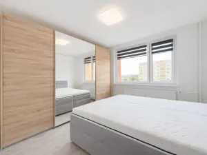 Pronájem bytu 4+1, Jirkov, U Sauny, 87 m2