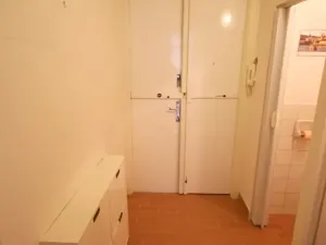 Pronájem bytu 2+kk, Praha - Žižkov, Kubelíkova, 46 m2