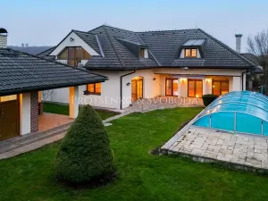 Prodej rodinného domu, Klínec, 345 m2