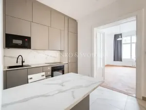 Prodej bytu 3+1, Praha - Nové Město, Spálená, 100 m2