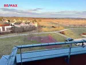 Pronájem bytu 1+kk, Praha - Pitkovice, Strakošová, 32 m2