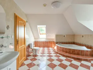 Pronájem vily, Praha - Stodůlky, Ke Koh-i-nooru, 300 m2