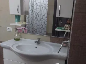 Prodej bytu 2+kk, Golem, Albánie, 68 m2