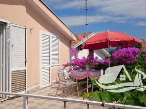 Prodej rodinného domu, Kunje, Černá Hora, Утјеха, 160 m2