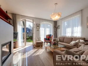 Prodej rodinného domu, Psáry, Pod Skalkou, 363 m2