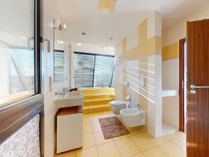 Prodej bytu 3+kk, Karlovy Vary, Pražská silnice, 120 m2