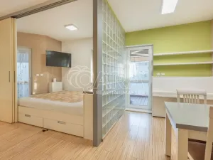 Pronájem bytu 2+1, Praha - Strašnice, Strančická, 49 m2