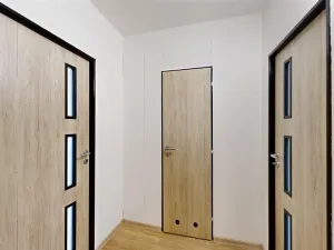 Prodej bytu 3+1, Králův Dvůr, Nad Stadionem, 76 m2