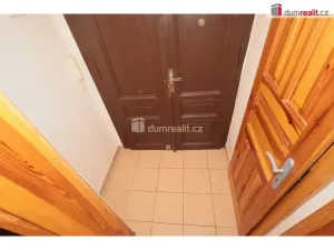 Pronájem bytu 1+1, Praha - Smíchov, Nádražní, 46 m2