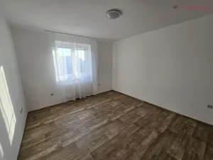 Pronájem bytu 2+1, Přerov - Přerov I-Město, Jižní čtvrť IV, 61 m2