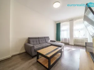 Prodej bytu 3+1, Karlovy Vary, Blahoslavova, 82 m2