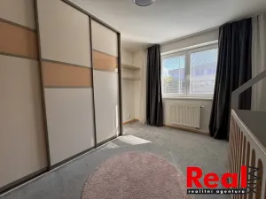 Pronájem bytu 4+kk, Brno - Komín, Jundrovská, 98 m2
