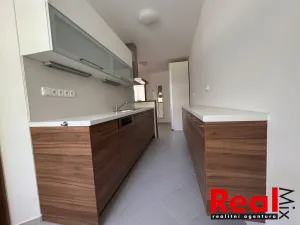 Pronájem bytu 2+1, Brno - Slatina, Bučovická, 60 m2