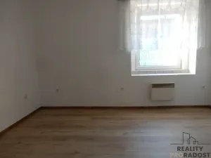 Pronájem bytu 3+kk, Řevničov, Třebízského, 80 m2