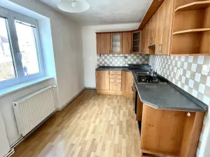 Pronájem bytu 2+1, Dobřany, Stromořadí, 53 m2