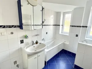 Pronájem bytu 2+1, Dobřany, Stromořadí, 53 m2