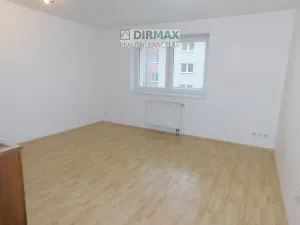 Pronájem bytu 1+1, Plzeň - Skvrňany, Malesická, 43 m2