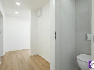 Prodej bytu 4+kk, Praha, Choceradská, 84 m2