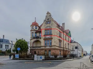 Prodej bytu 2+1, Opava - Předměstí, Komenského, 77 m2