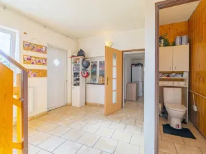 Prodej rodinného domu, Luběnice, 180 m2