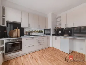 Prodej bytu 1+kk, Plzeň - Severní Předměstí, Kotíkovská, 38 m2