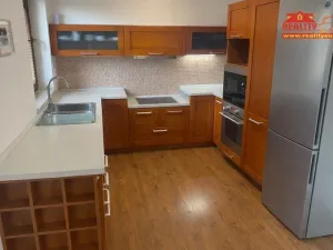 Prodej rodinného domu, Mochov, Na Rybníčku, 177 m2