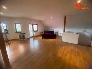 Prodej rodinného domu, Mochov, Na Rybníčku, 177 m2