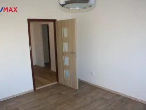 Pronájem bytu 2+kk, Písek, Vinařického, 43 m2