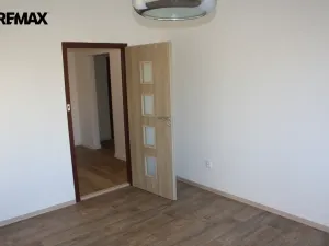 Pronájem bytu 2+kk, Písek, Vinařického, 43 m2