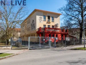 Prodej bytu 3+1, Plzeň, Chválenická, 63 m2