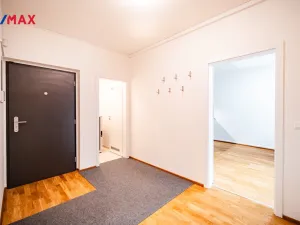Pronájem bytu 3+kk, Praha - Vysočany, Pechmanových, 86 m2