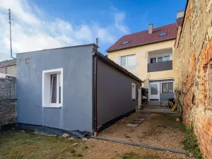 Prodej činžovního domu, Cerhovice, Plzeňská, 267 m2